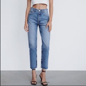 Zara Straight Leg High Rise Jeans NWT